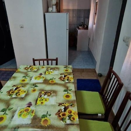 Pensiunea Casa Andreea Novaci-Străini Extérieur photo